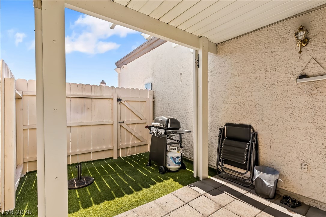 2136 Pebble Creek Lane Laughlin NV 89029