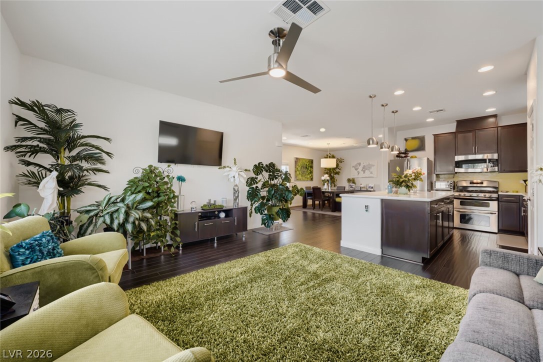 10070 Aspen Marshall Street Las Vegas NV 89178
