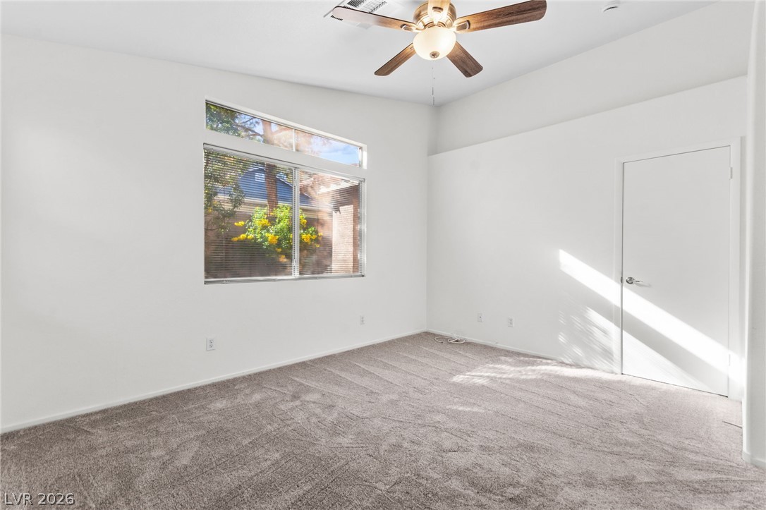 5909 Silver Heights Street Las Vegas NV 89130