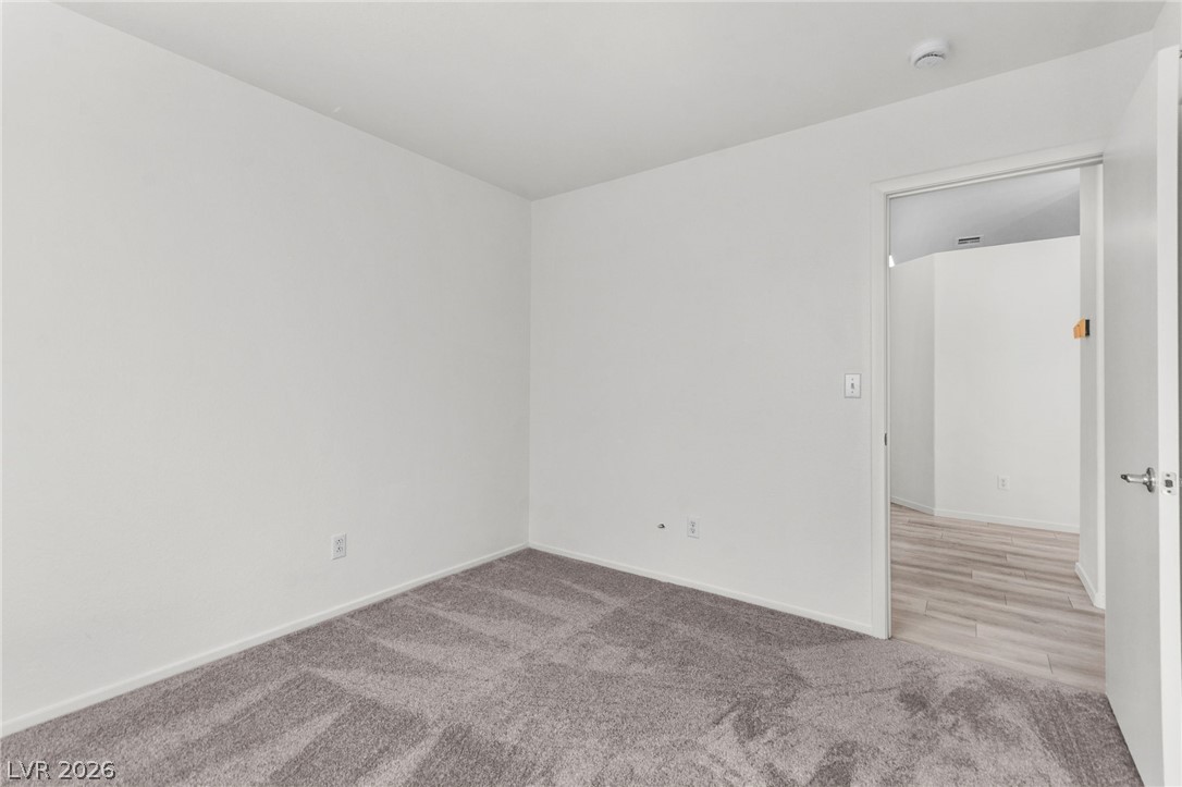 5909 Silver Heights Street Las Vegas NV 89130