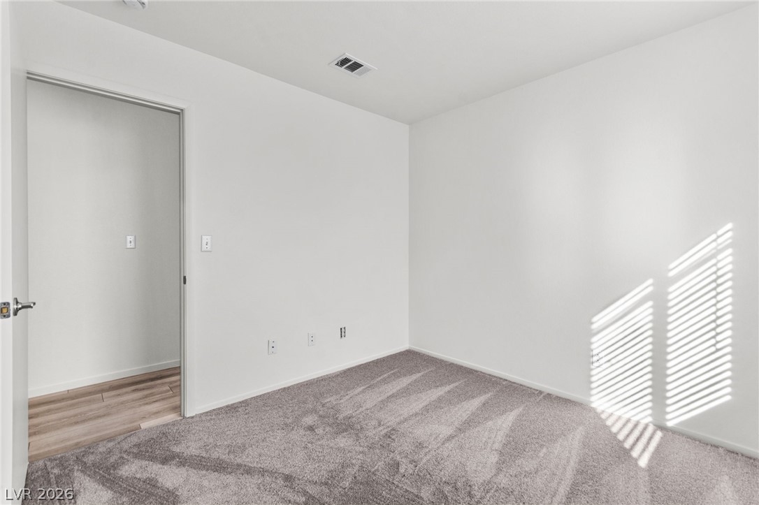 5909 Silver Heights Street Las Vegas NV 89130