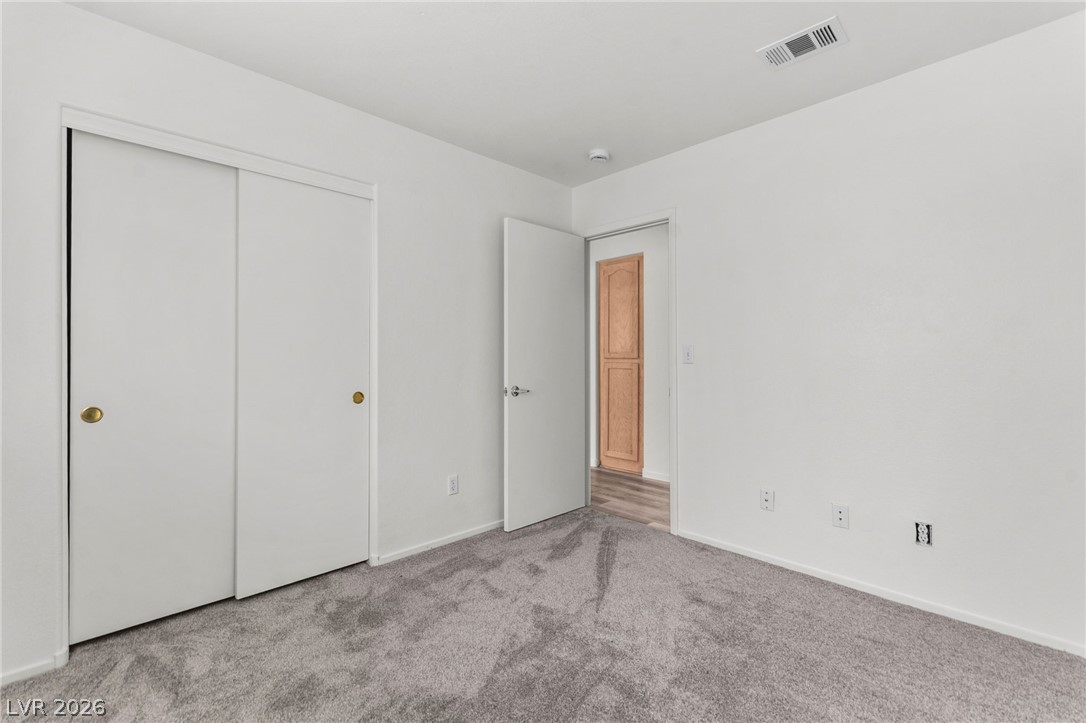 5909 Silver Heights Street Las Vegas NV 89130