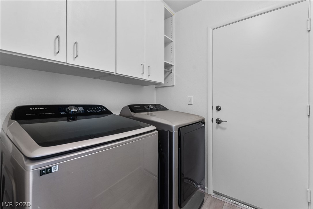 5909 Silver Heights Street Las Vegas NV 89130