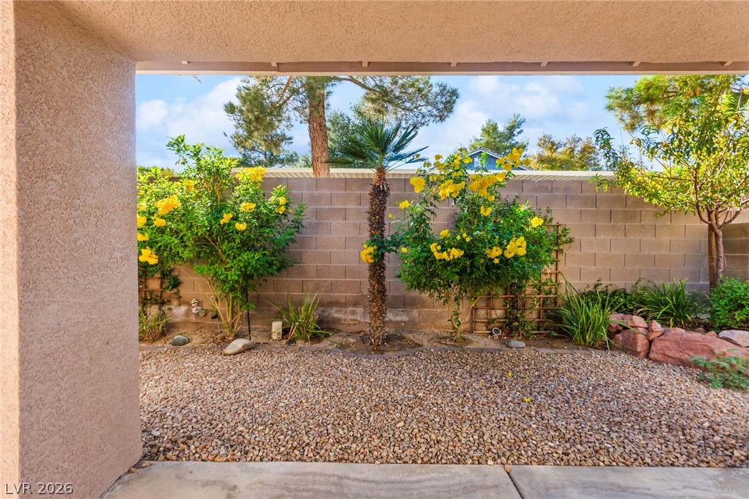 5909 Silver Heights Street Las Vegas NV 89130