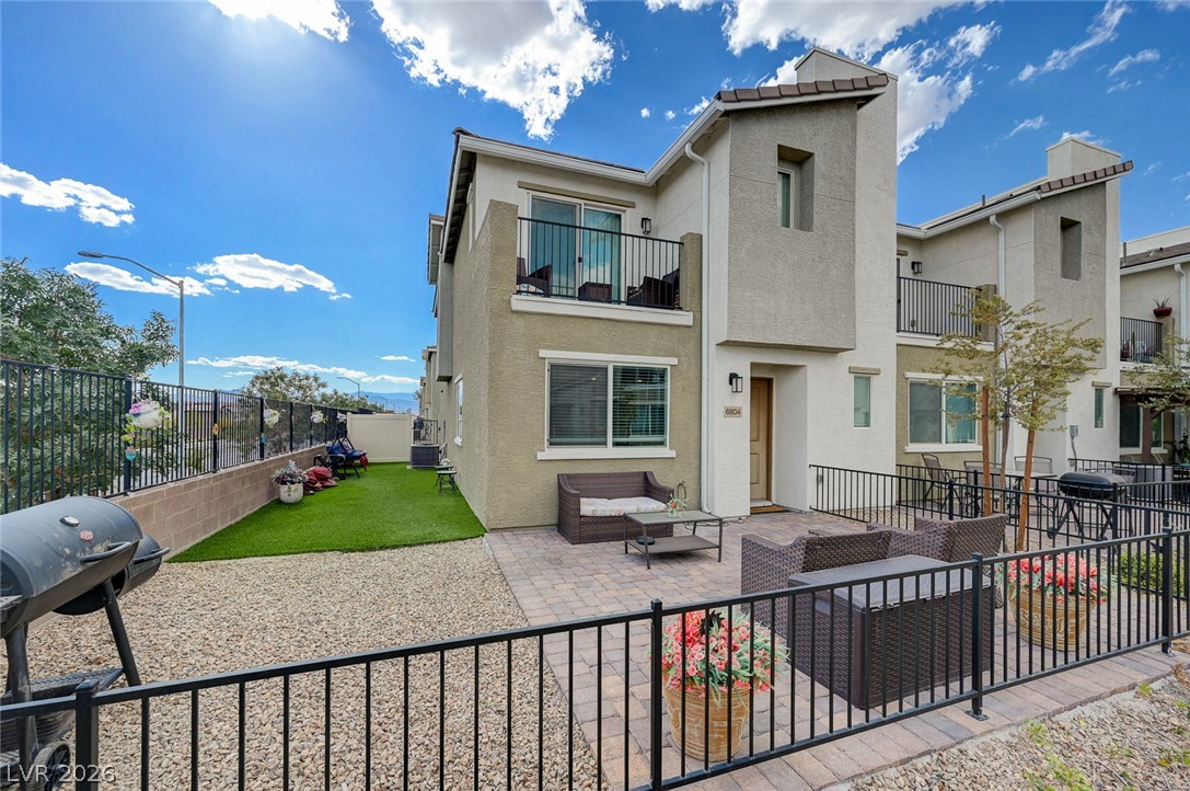 6804 Satin Silver Court North Las Vegas NV 89086