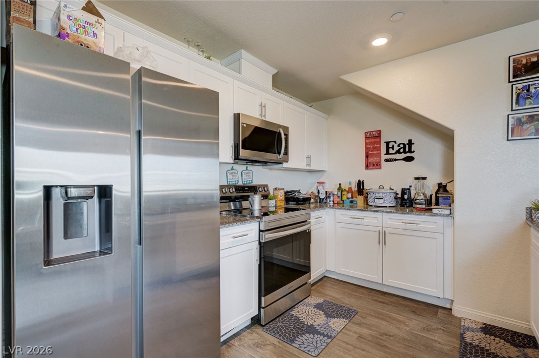 6804 Satin Silver Court North Las Vegas NV 89086