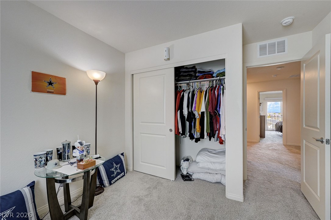 6804 Satin Silver Court North Las Vegas NV 89086
