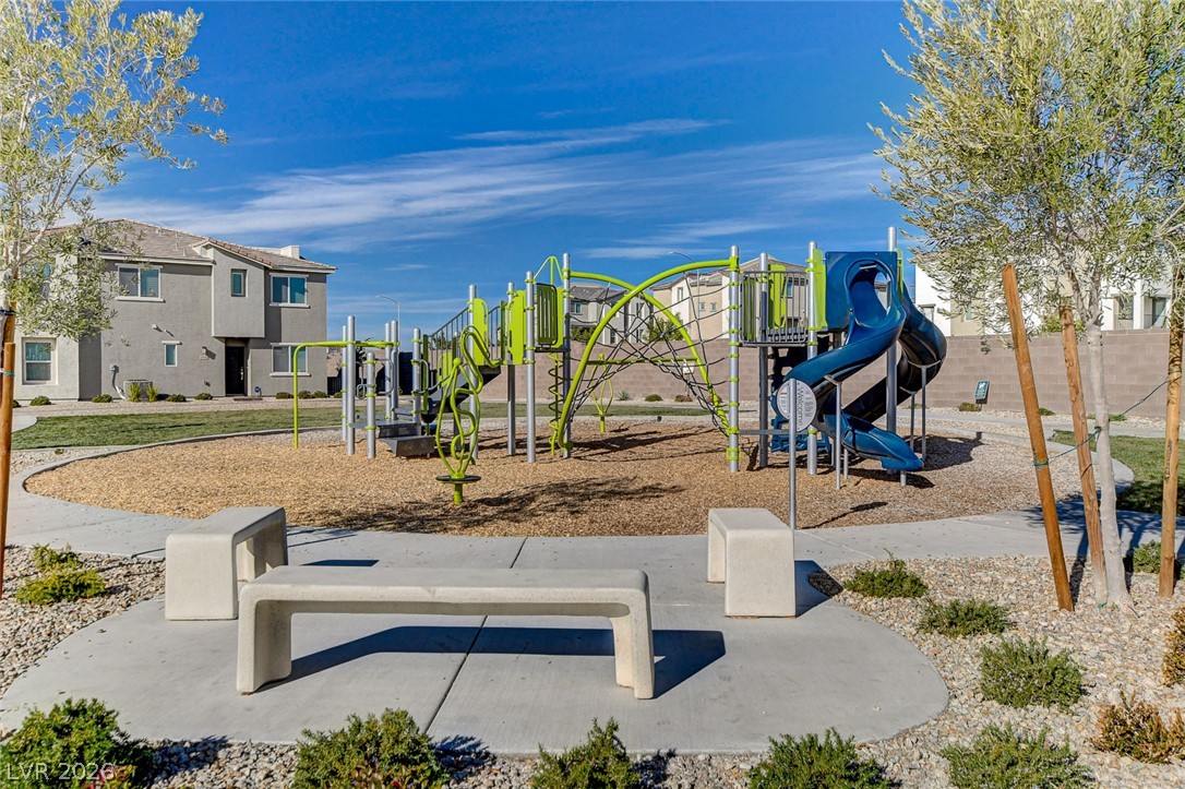 6804 Satin Silver Court North Las Vegas NV 89086