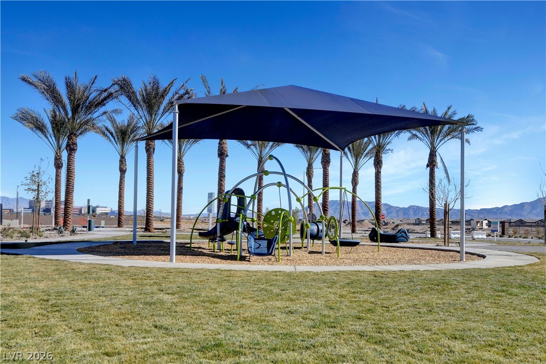 6804 Satin Silver Court North Las Vegas NV 89086