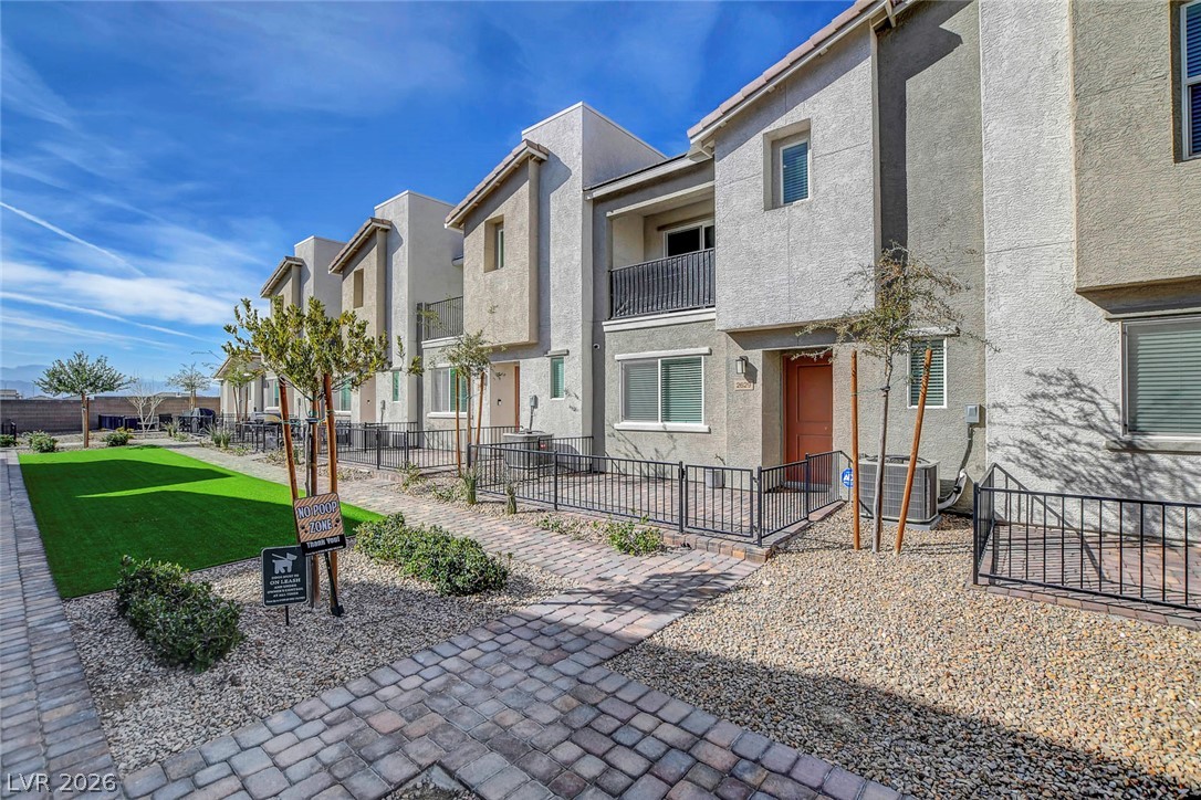 6804 Satin Silver Court North Las Vegas NV 89086