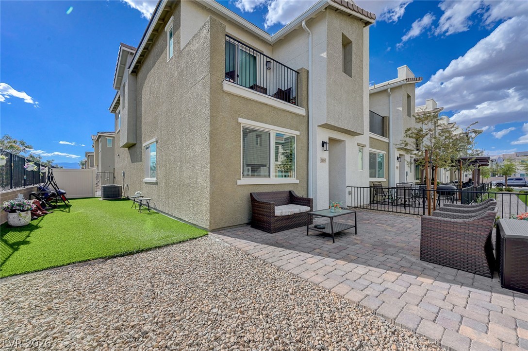 6804 Satin Silver Court North Las Vegas NV 89086