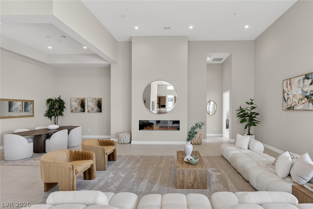 5064 High Hill Street Las Vegas NV 89135