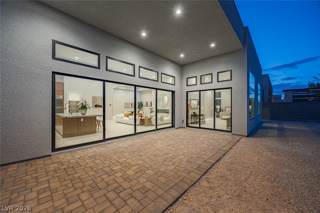 5064 High Hill Street Las Vegas NV 89135