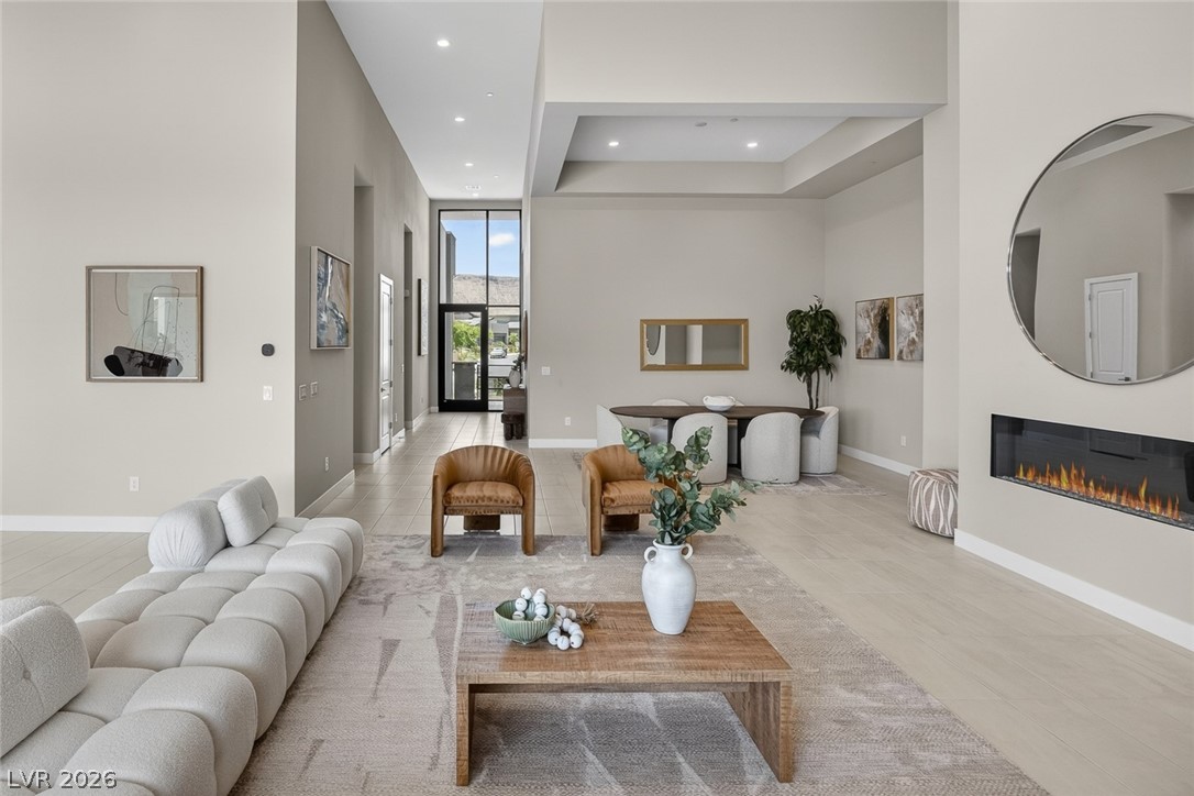 5064 High Hill Street Las Vegas NV 89135
