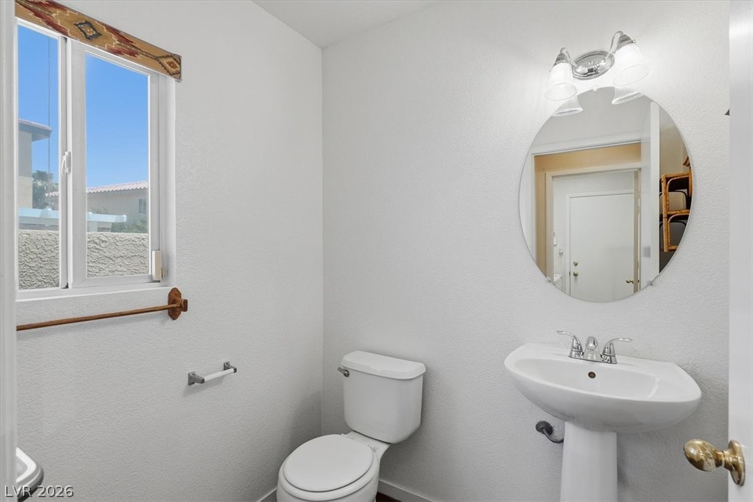 3744 Beacon Point Street Las Vegas NV 89129