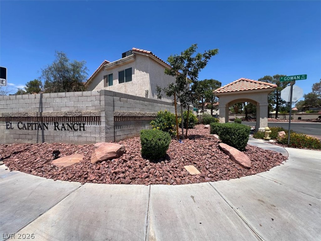 3744 Beacon Point Street Las Vegas NV 89129