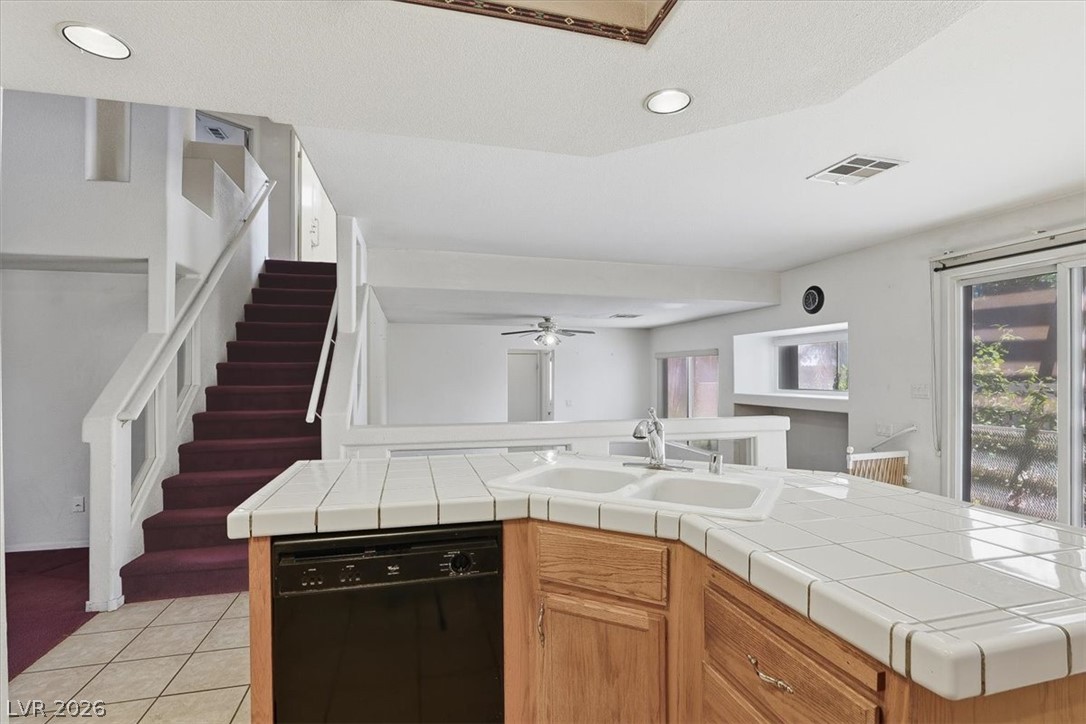 3744 Beacon Point Street Las Vegas NV 89129