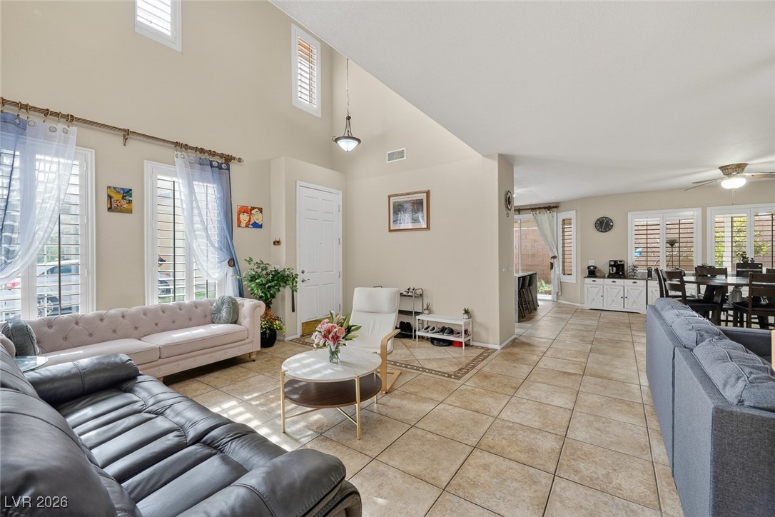 8061 Retriever Avenue Las Vegas NV 89147