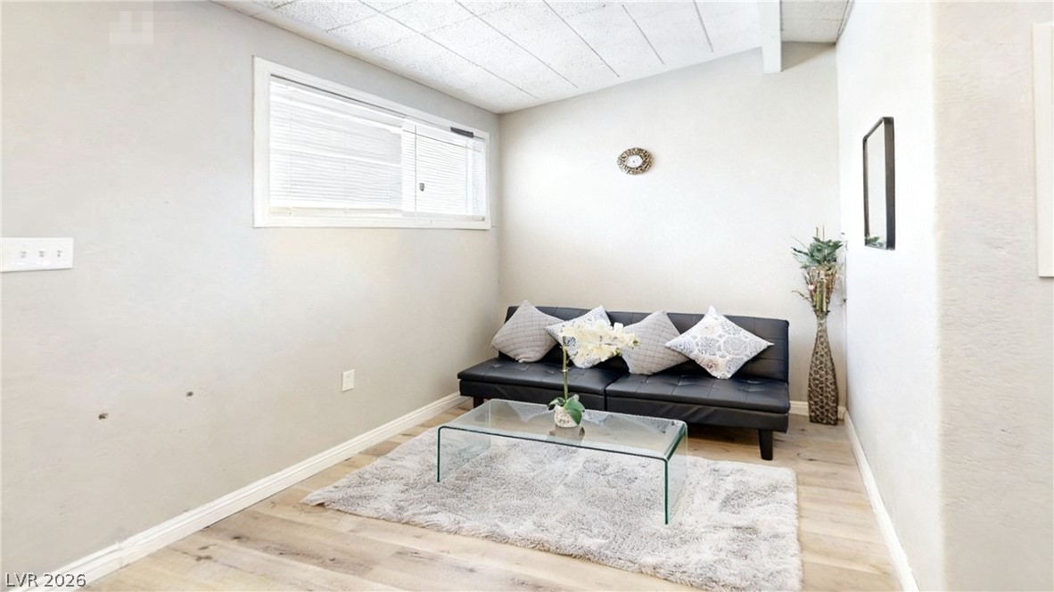 5463 Sir Monahan Street Las Vegas NV 89119