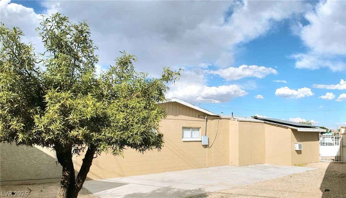 5463 Sir Monahan Street Las Vegas NV 89119