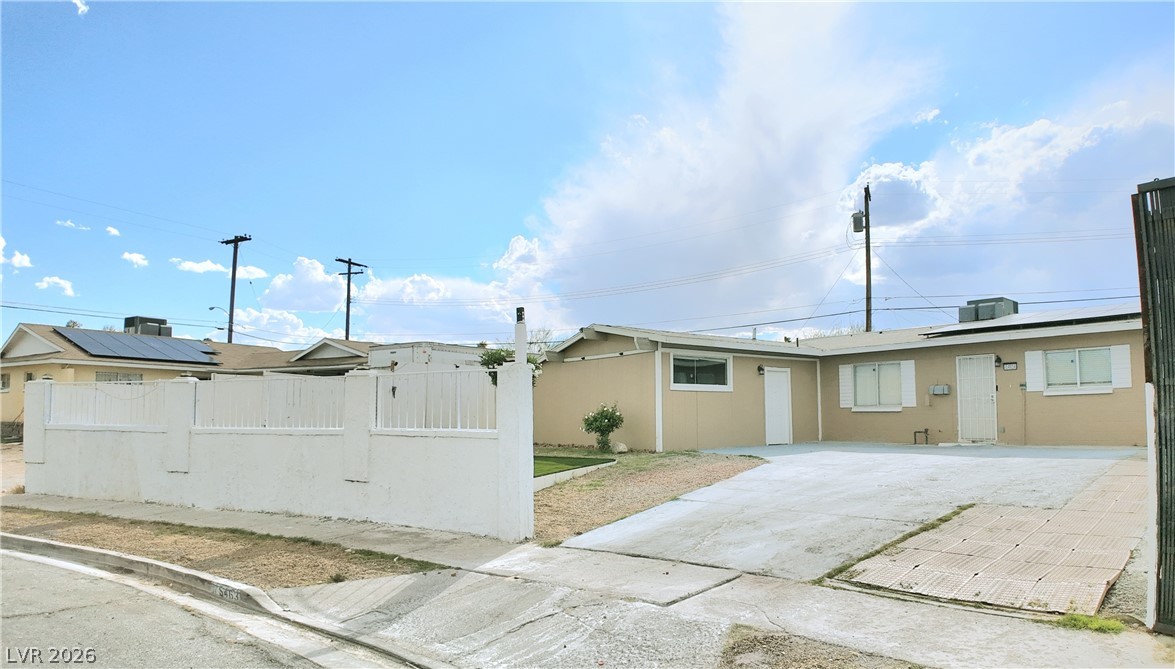 5463 Sir Monahan Street Las Vegas NV 89119