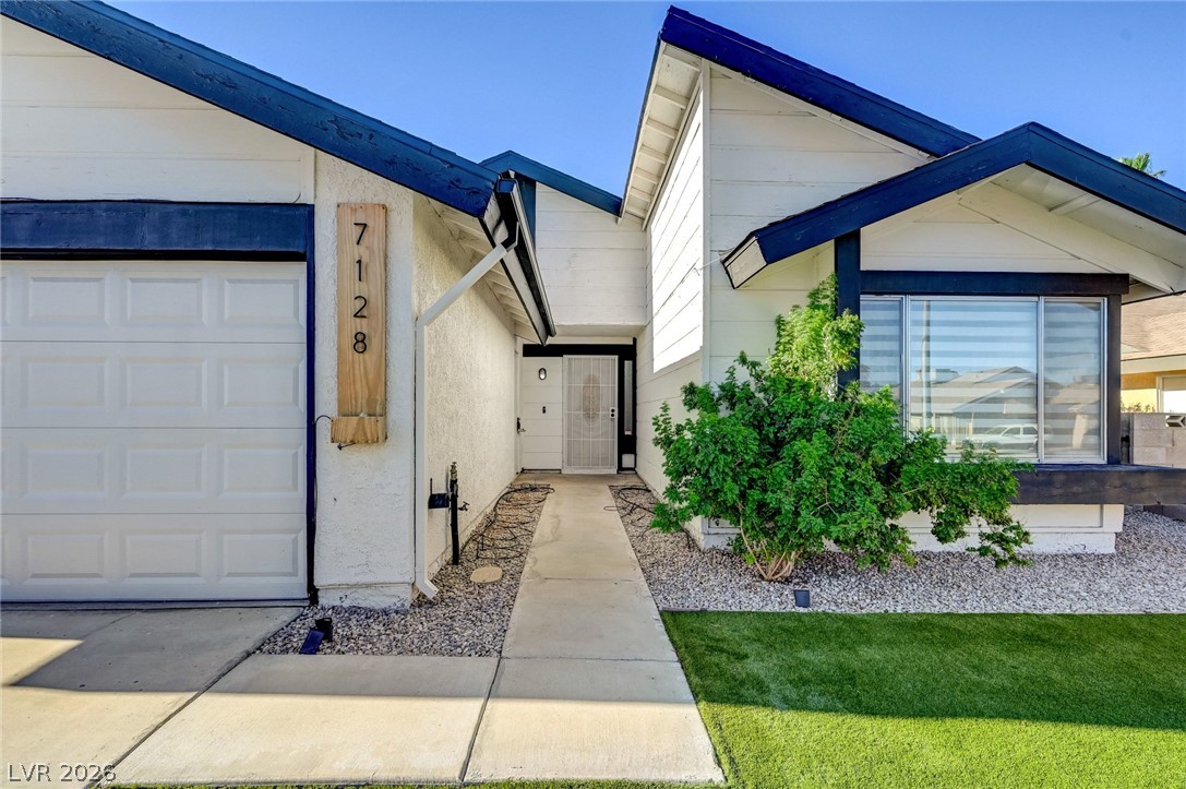 7128 Montcliff Avenue Las Vegas NV 89147