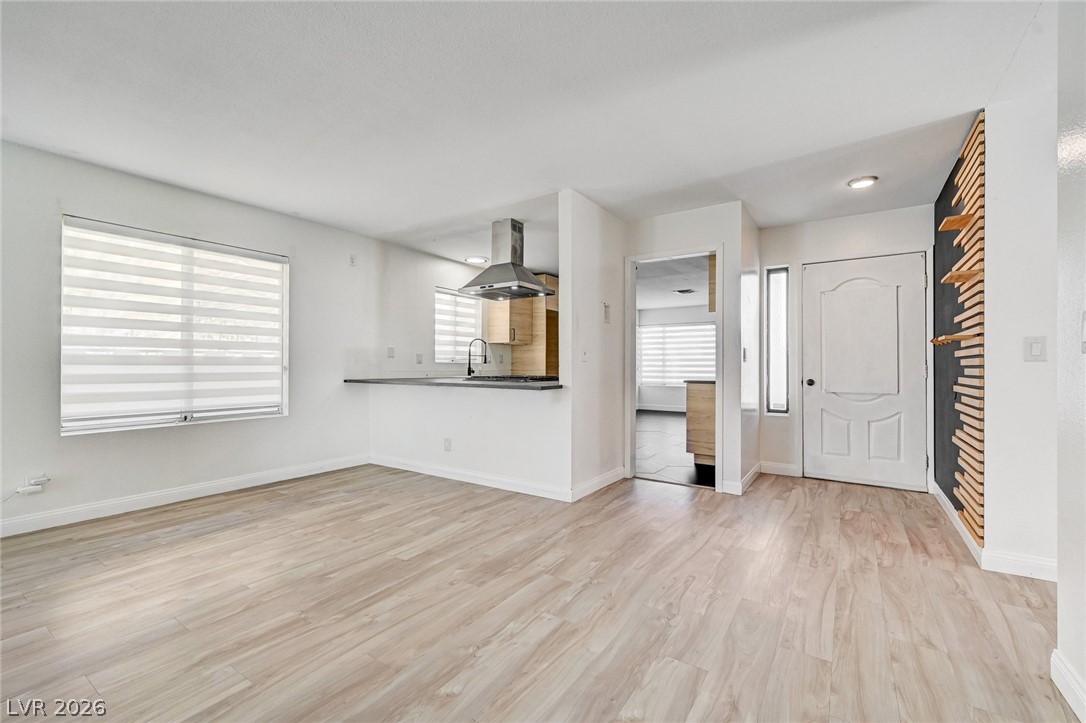 7128 Montcliff Avenue Las Vegas NV 89147