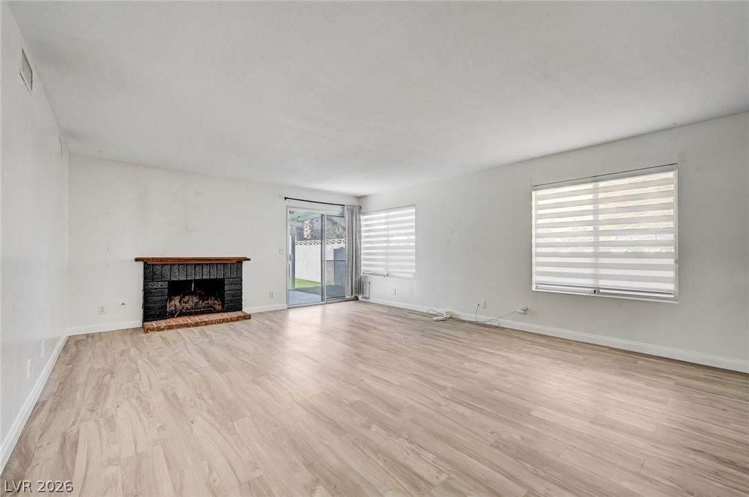 7128 Montcliff Avenue Las Vegas NV 89147