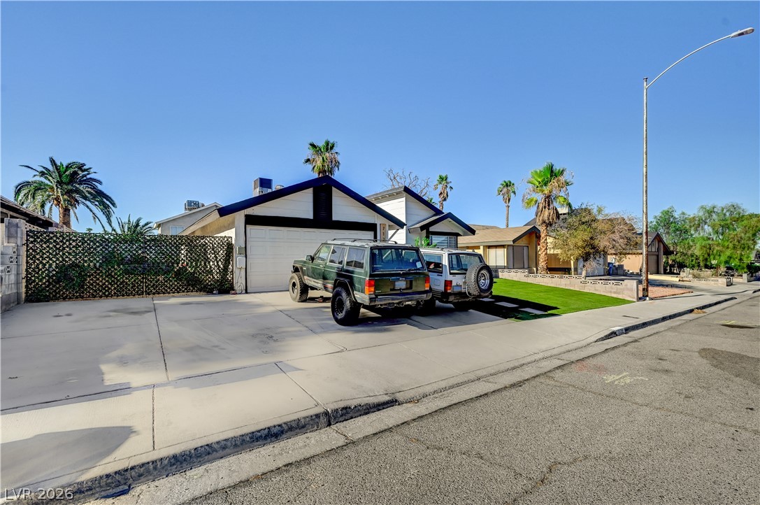 7128 Montcliff Avenue Las Vegas NV 89147