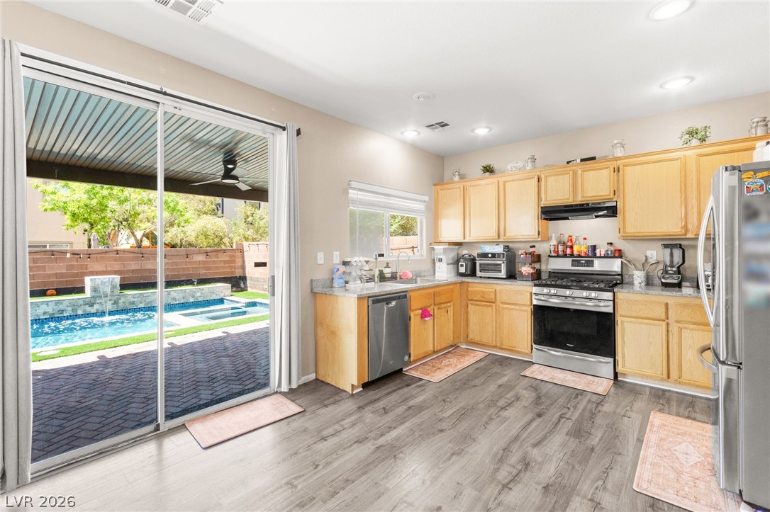 2305 Cockatoo Drive North Las Vegas NV 89084