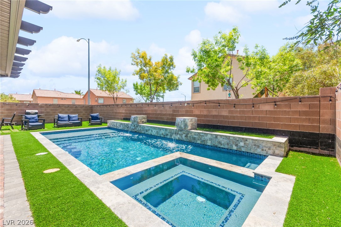2305 Cockatoo Drive North Las Vegas NV 89084