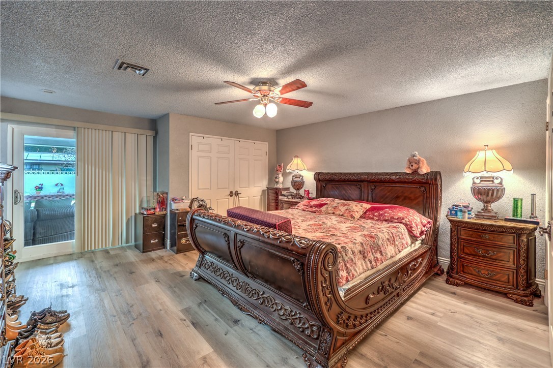 1963 Catalpa Trail Las Vegas NV 89108
