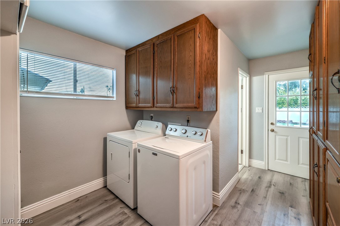 1963 Catalpa Trail Las Vegas NV 89108