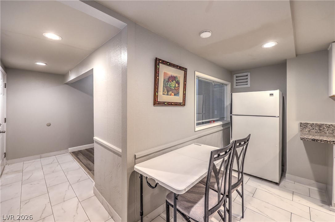 1963 Catalpa Trail Las Vegas NV 89108