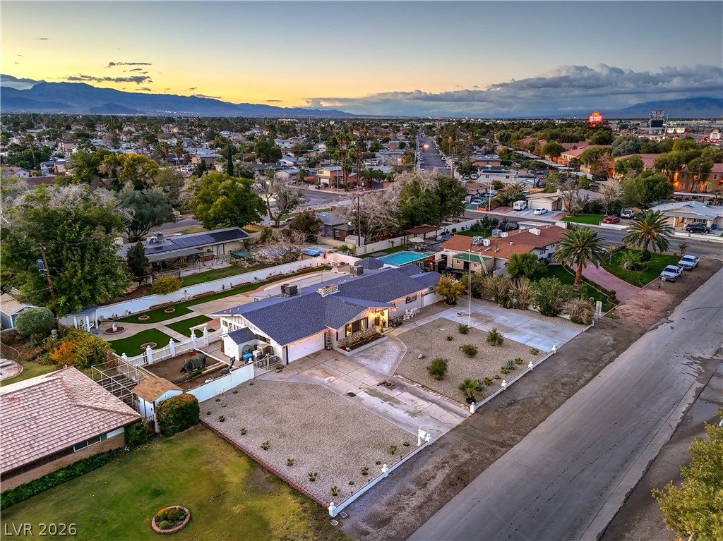 1963 Catalpa Trail Las Vegas NV 89108