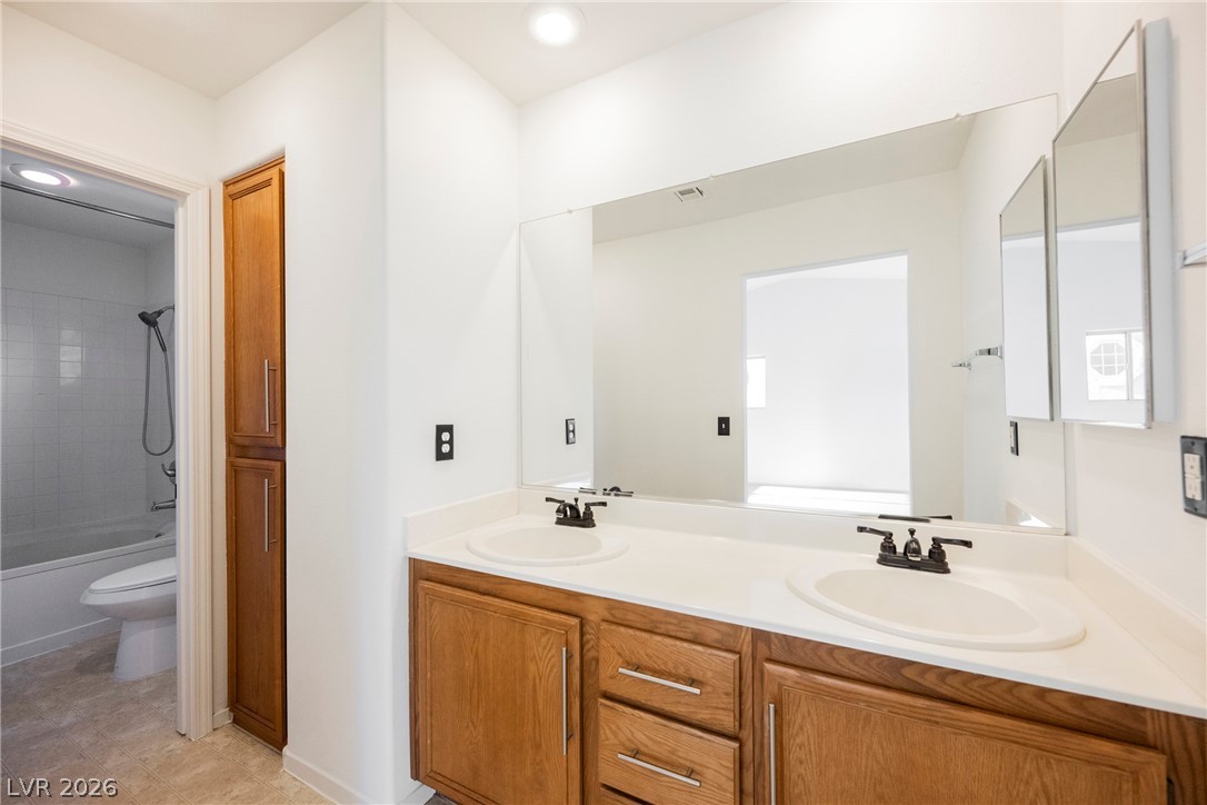 5473 Dungaree Street Las Vegas NV 89118