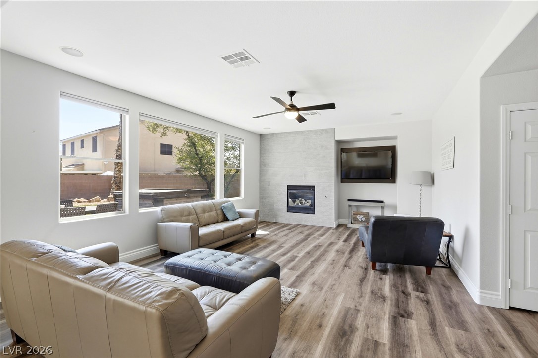 8834 Arroyo Azul Street Las Vegas NV 89131