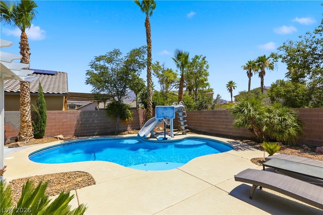 8834 Arroyo Azul Street Las Vegas NV 89131