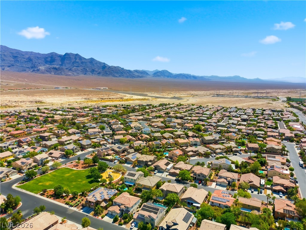 8834 Arroyo Azul Street Las Vegas NV 89131