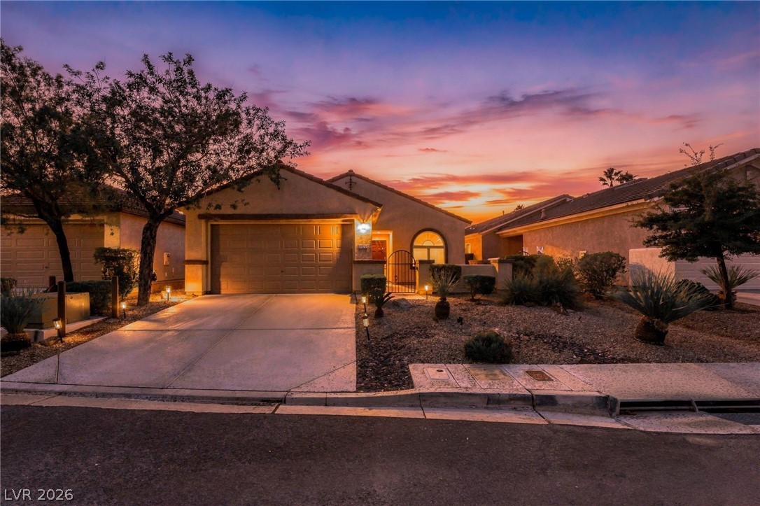 2572 Lockerbie Street Henderson NV 89044