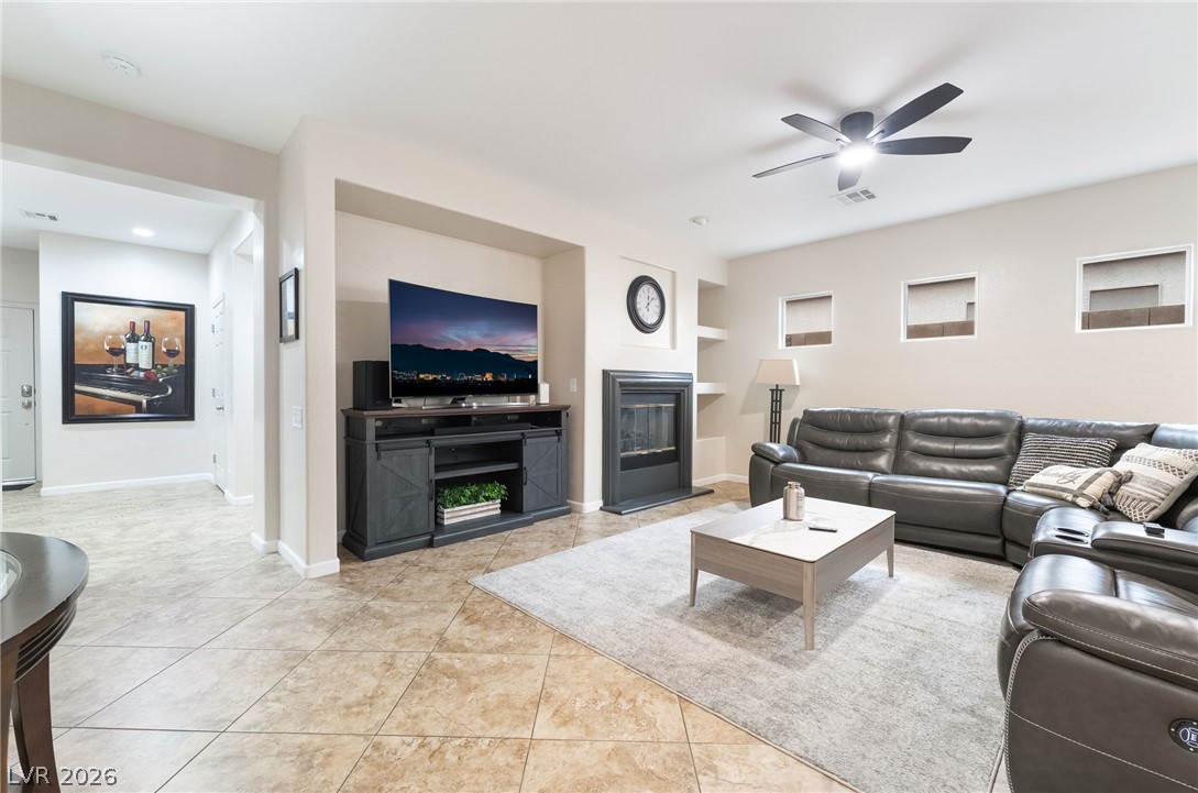 2572 Lockerbie Street Henderson NV 89044