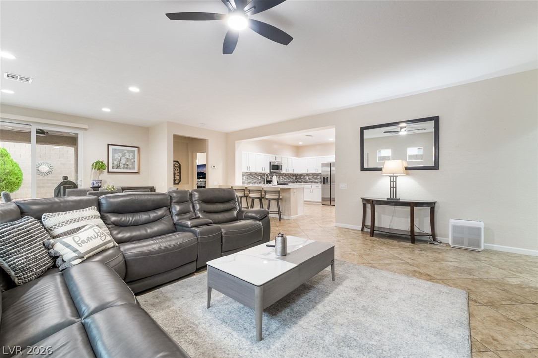 2572 Lockerbie Street Henderson NV 89044
