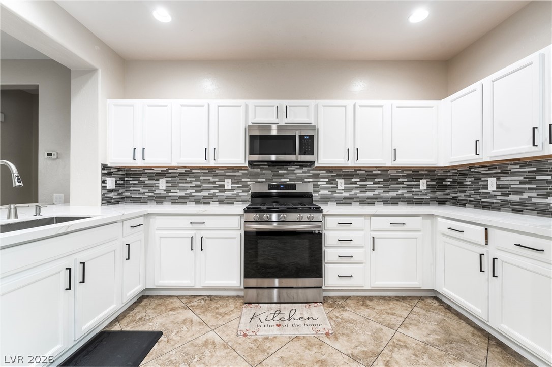 2572 Lockerbie Street Henderson NV 89044