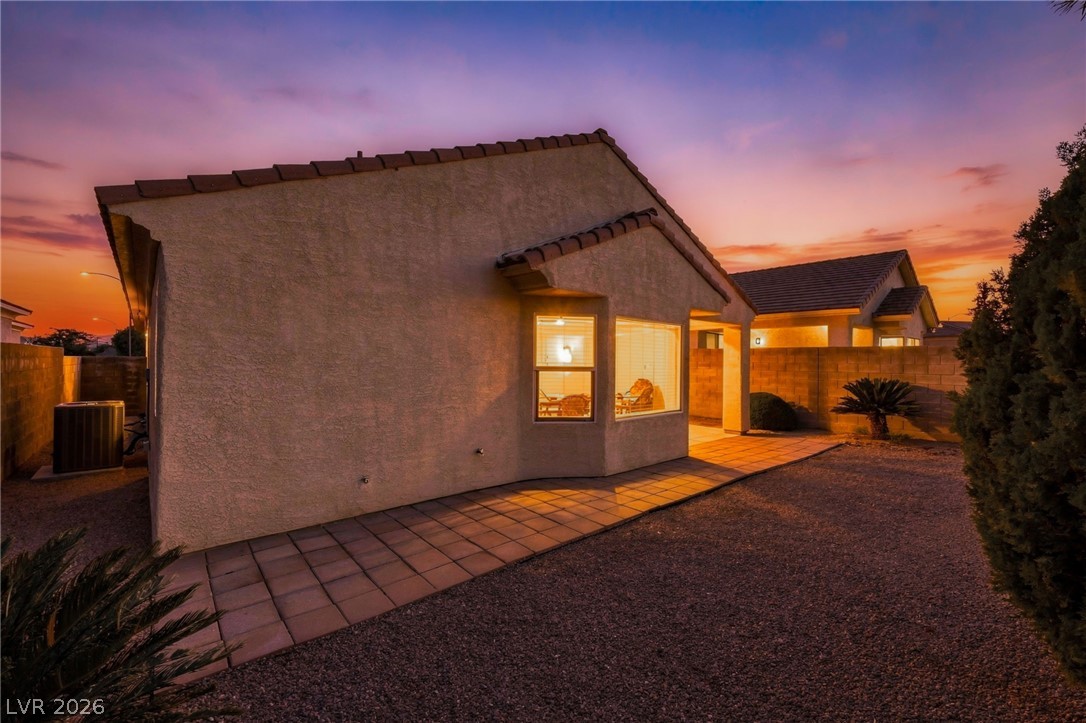 2572 Lockerbie Street Henderson NV 89044