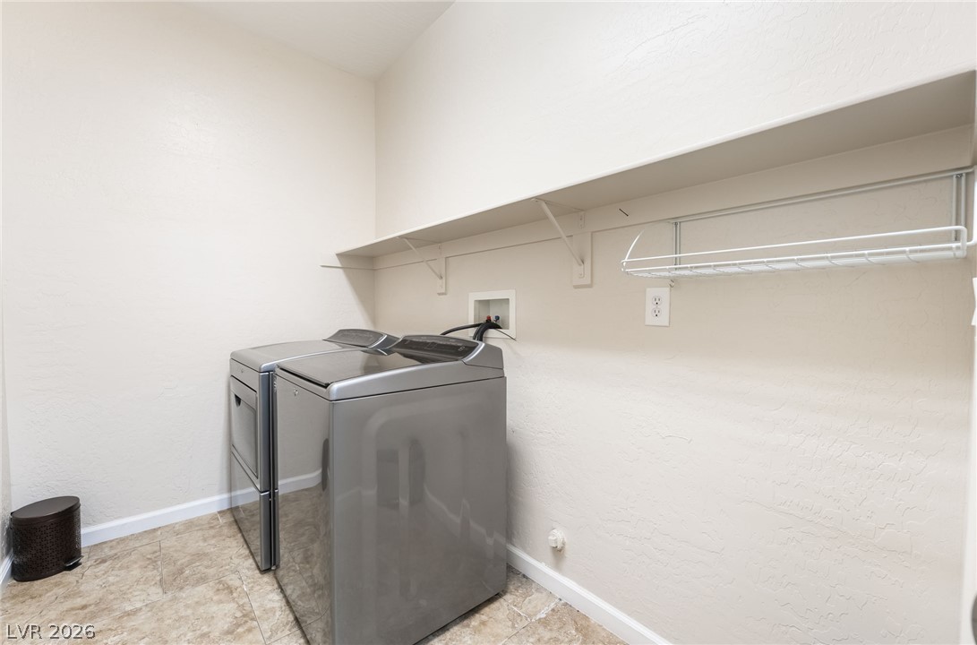 2572 Lockerbie Street Henderson NV 89044