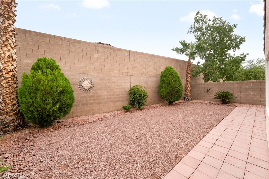 2572 Lockerbie Street Henderson NV 89044