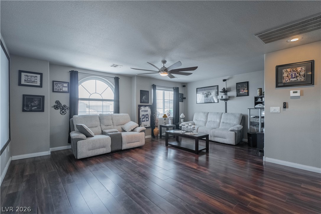 1073 Royal Valley Street Henderson NV 89002