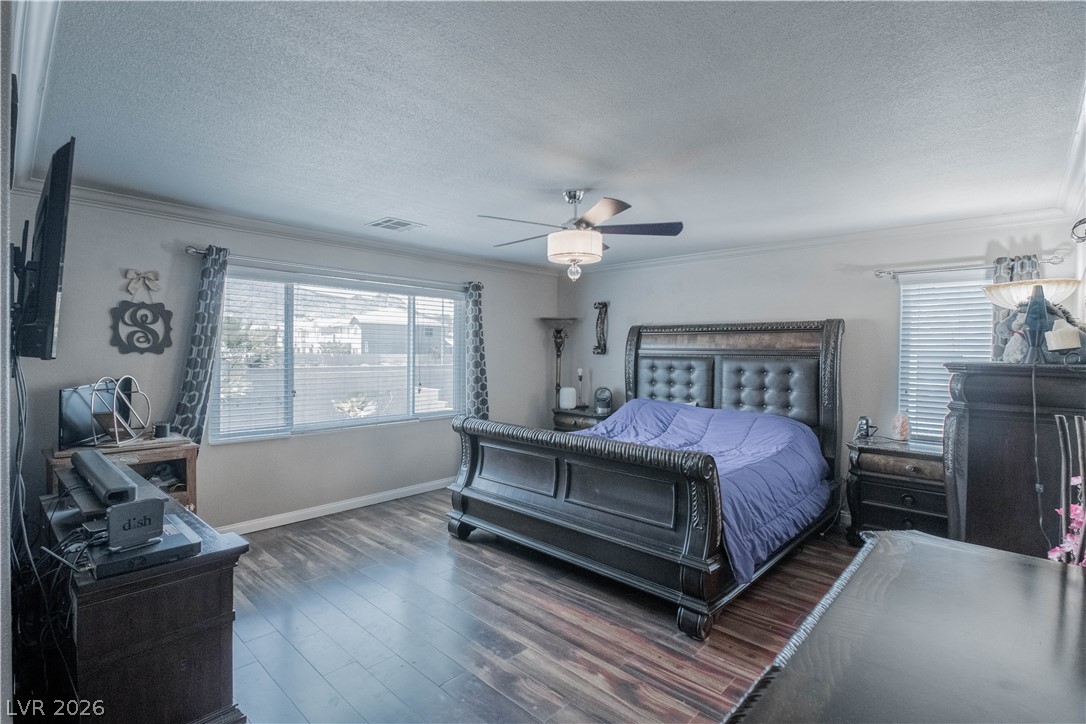 1073 Royal Valley Street Henderson NV 89002