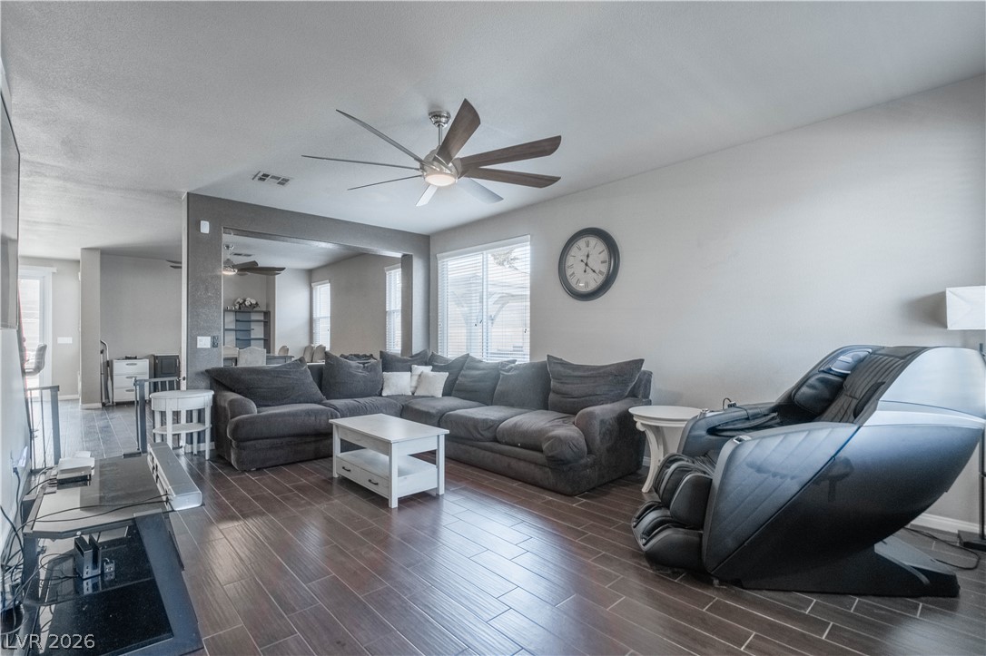 1073 Royal Valley Street Henderson NV 89002