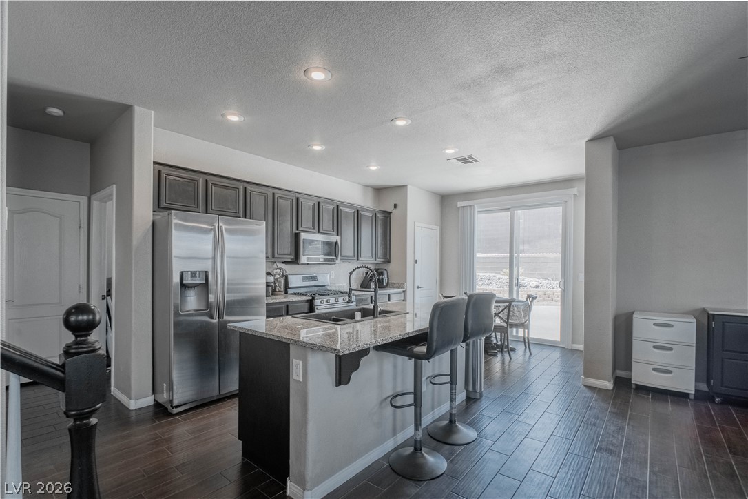 1073 Royal Valley Street Henderson NV 89002